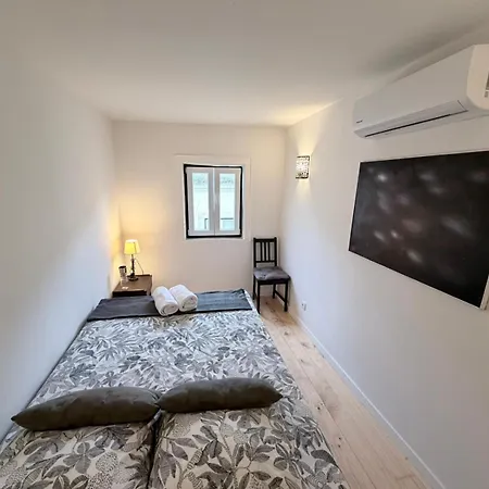Casa Parreiras Apartment *